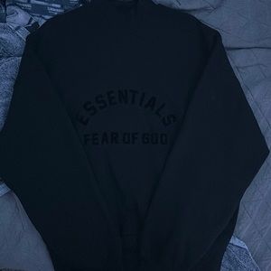 BlackEssentials crew neck BRAND NEW with original bag that it came in.